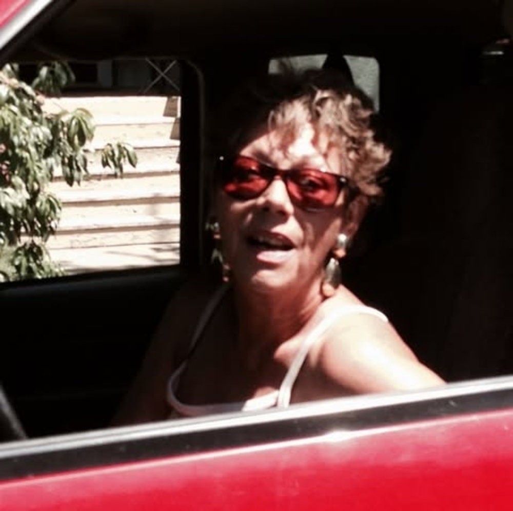 Meet your Posher, Lynda